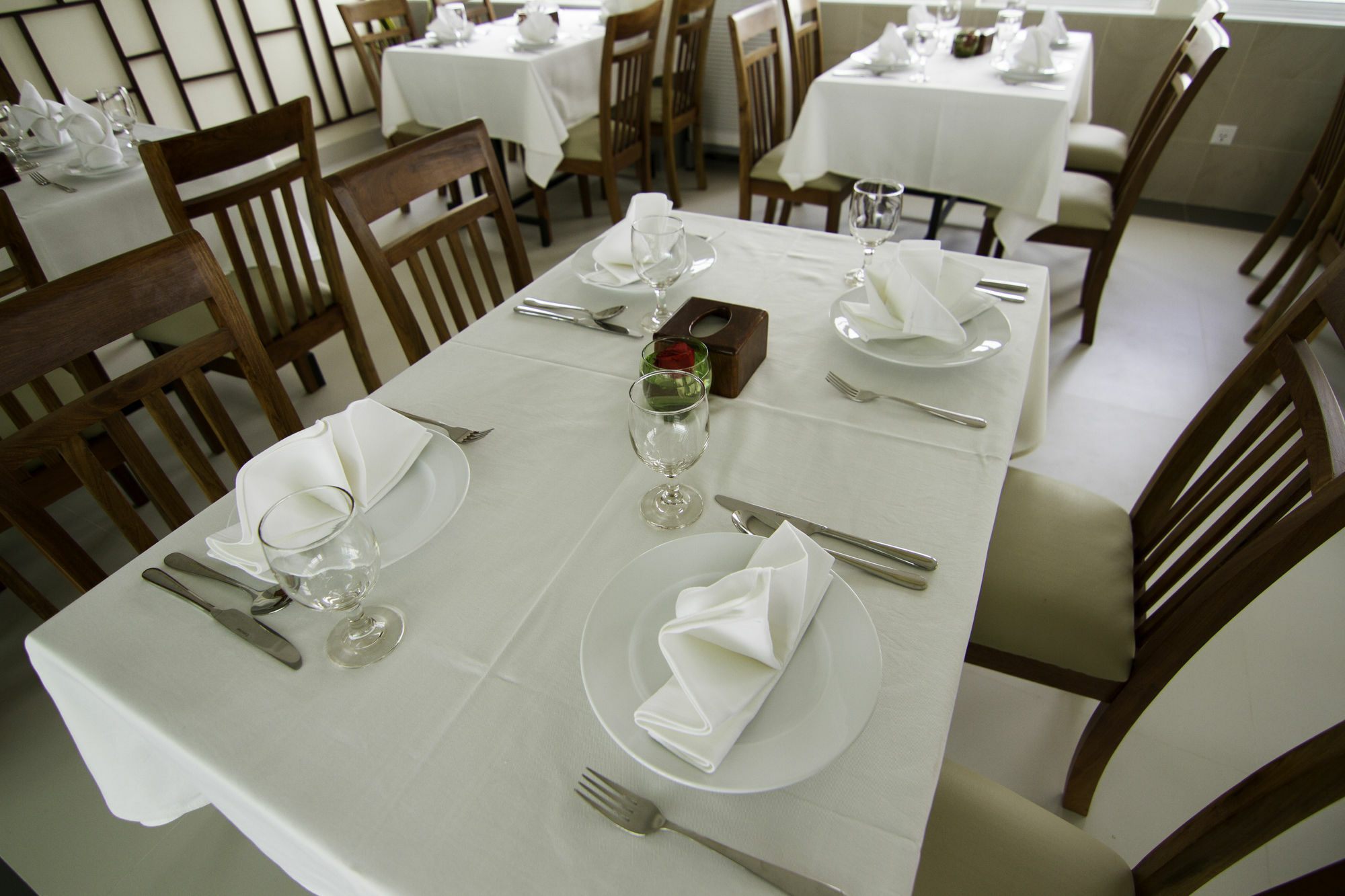 Rose Emerald Hotel Phnom Penh Exterior photo